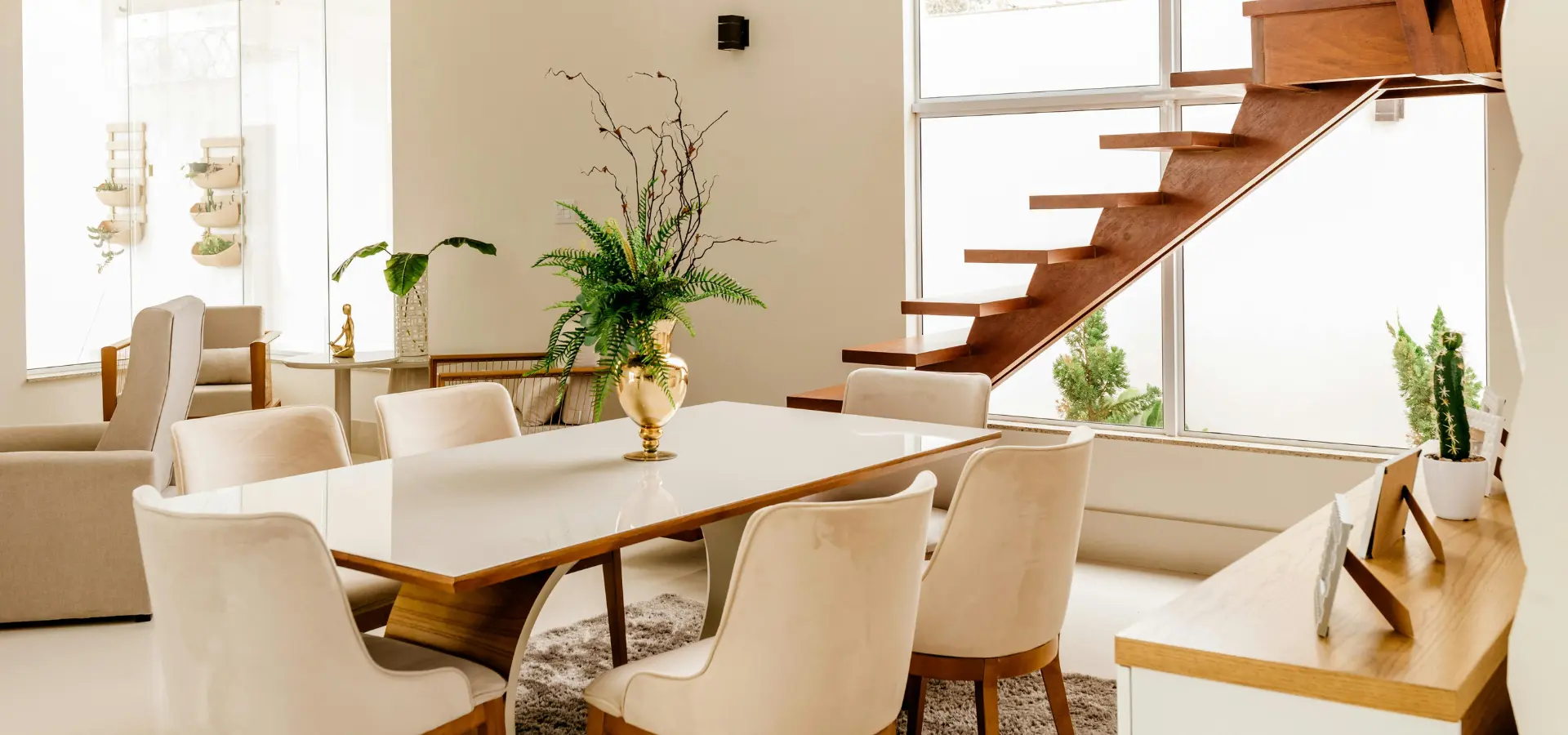 Book a free interior design consultation with Interiors360 experts